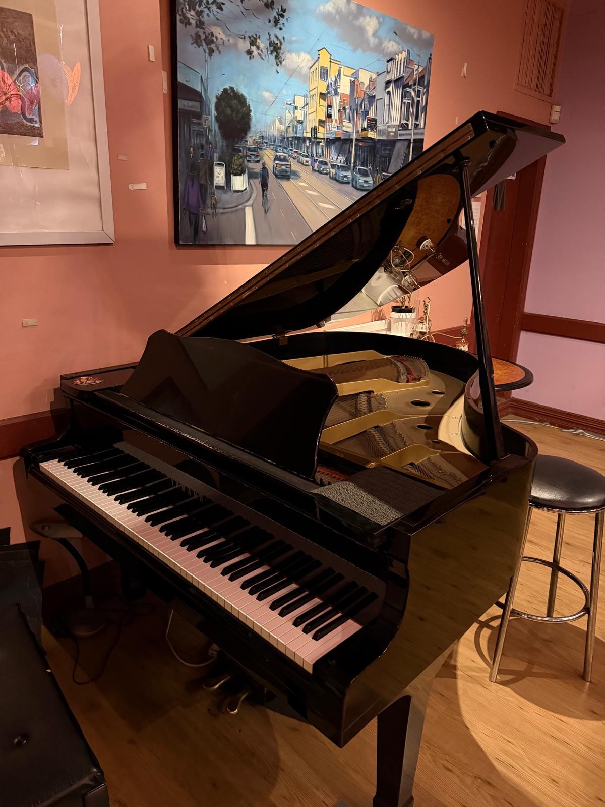 Umbrella Bar Elsternwick – Yamaha Baby Grand